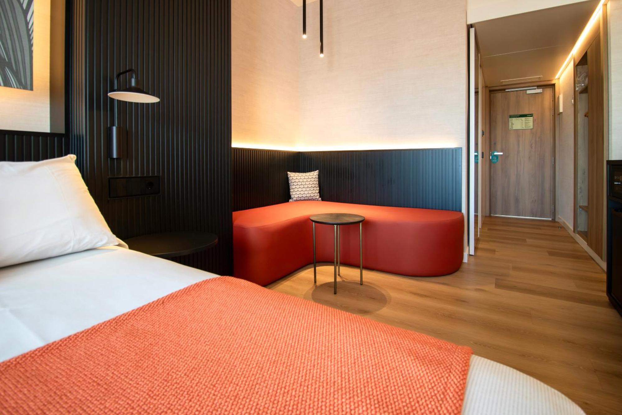 Golden Port & Hotel 4*